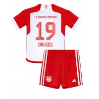 Camiseta Bayern Munich Alphonso Davies #19 Primera Equipación para niños 2023-24 manga corta (+ pantalones cortos)